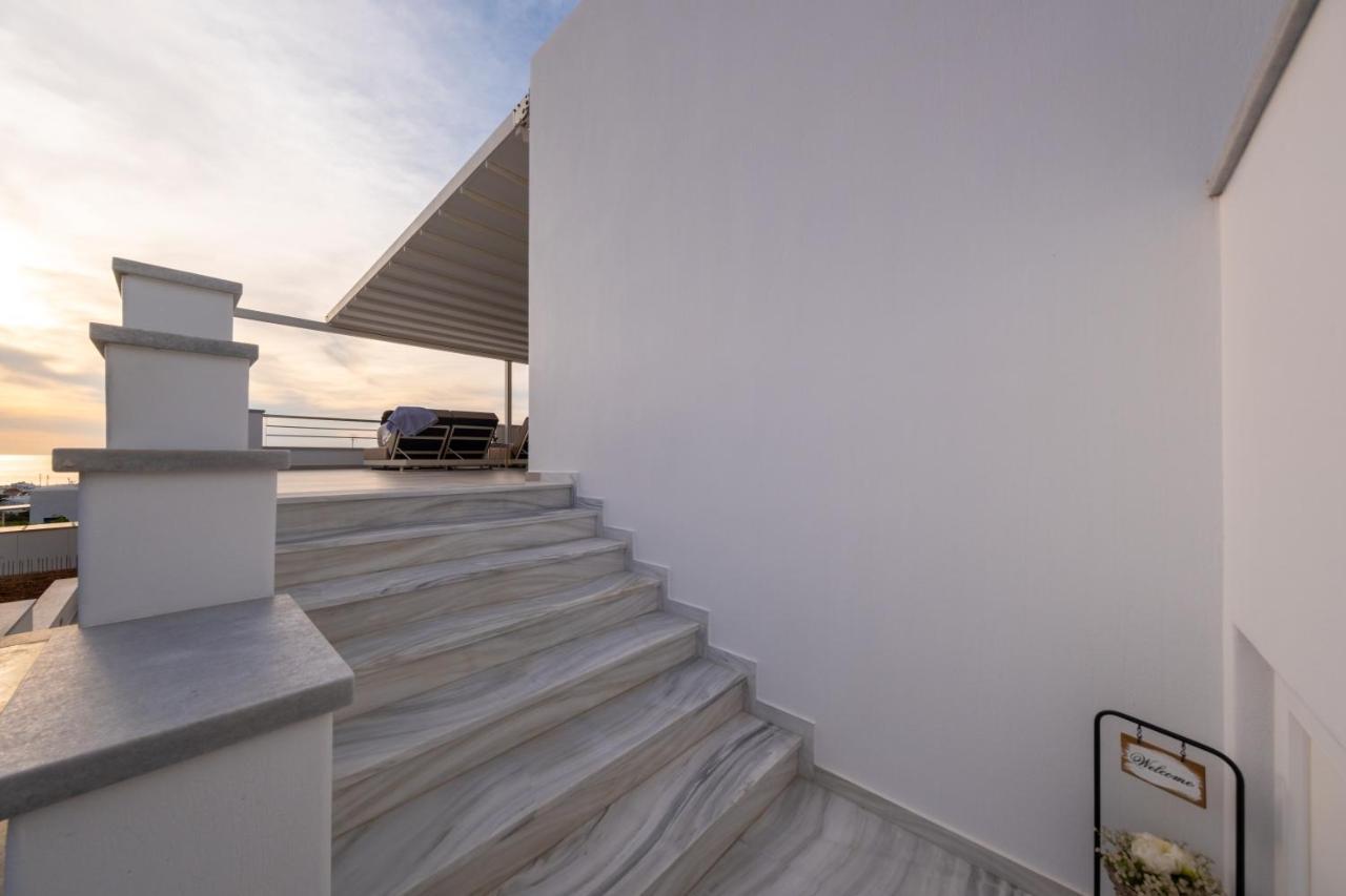 Panos Sunset View וילה